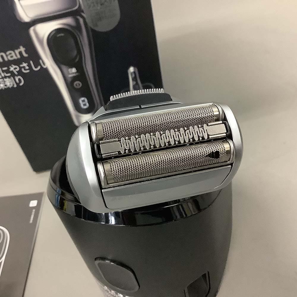 BRAUN Series 8 8467CC 電気シェーバー