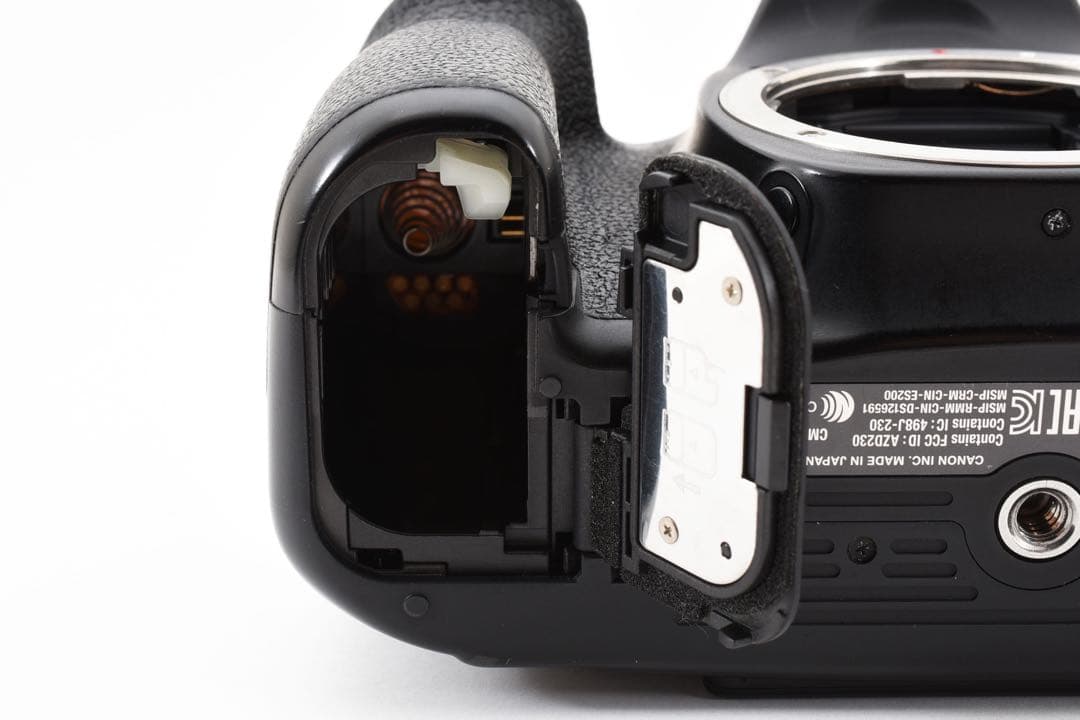 保証付/Wi-Fil動画/Canon EOS80D標準＆望遠＆単焦点レンズセット