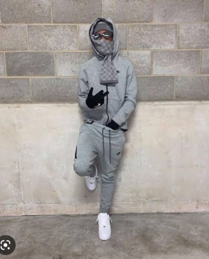 廃盤　NIKE　テックフリース　セットアップ　上下　グレー　L　国内正規品