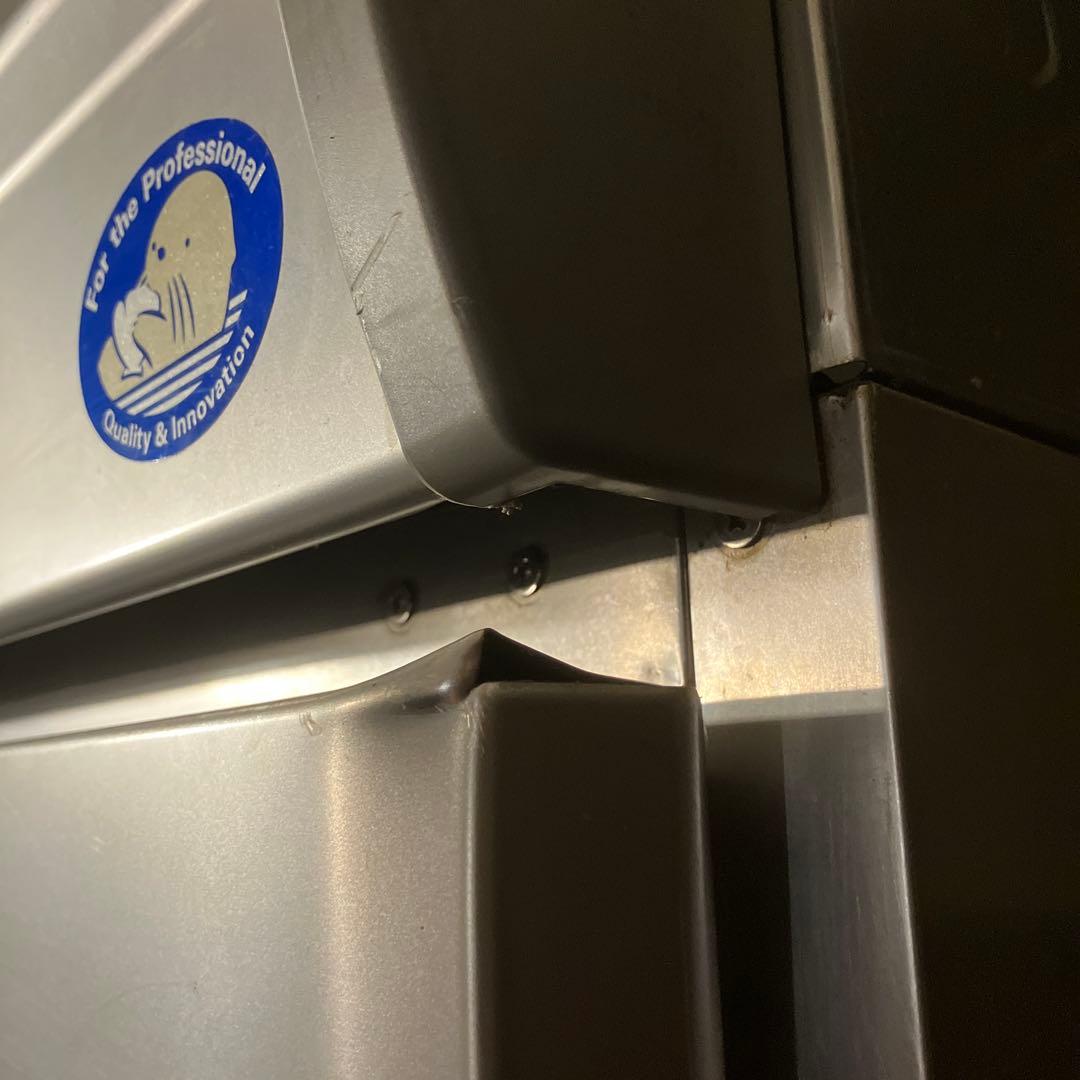 パナソニック 業務用縦型冷凍冷蔵庫：KBシリーズ SRF-K681C 2018年