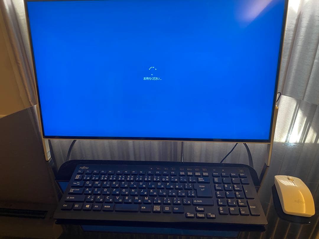 初売り価格！富士通FMVデスクトップ i7-7700HQ 8GB 1TB