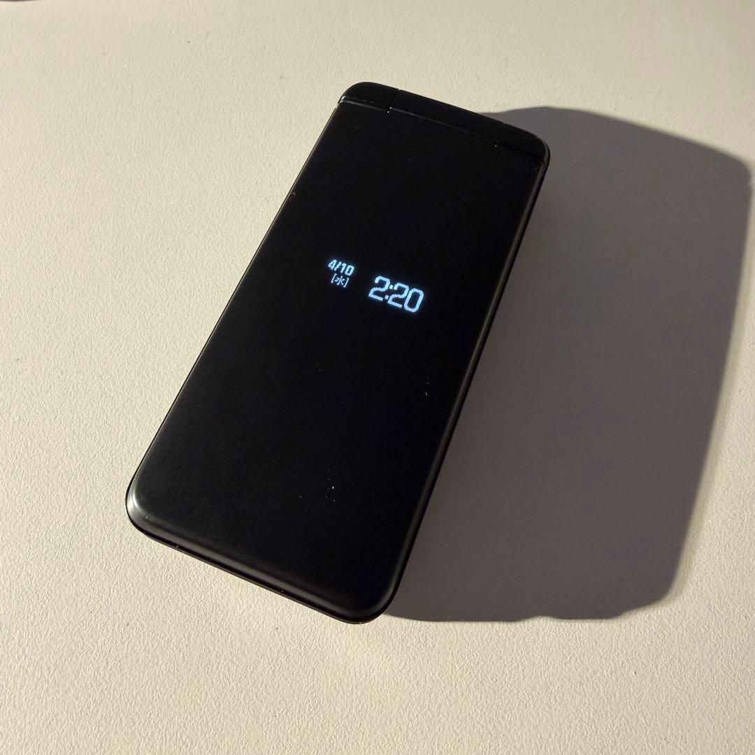 【SIMフリー】DIGNOケータイ4 202KC 卓上ホルダーセット