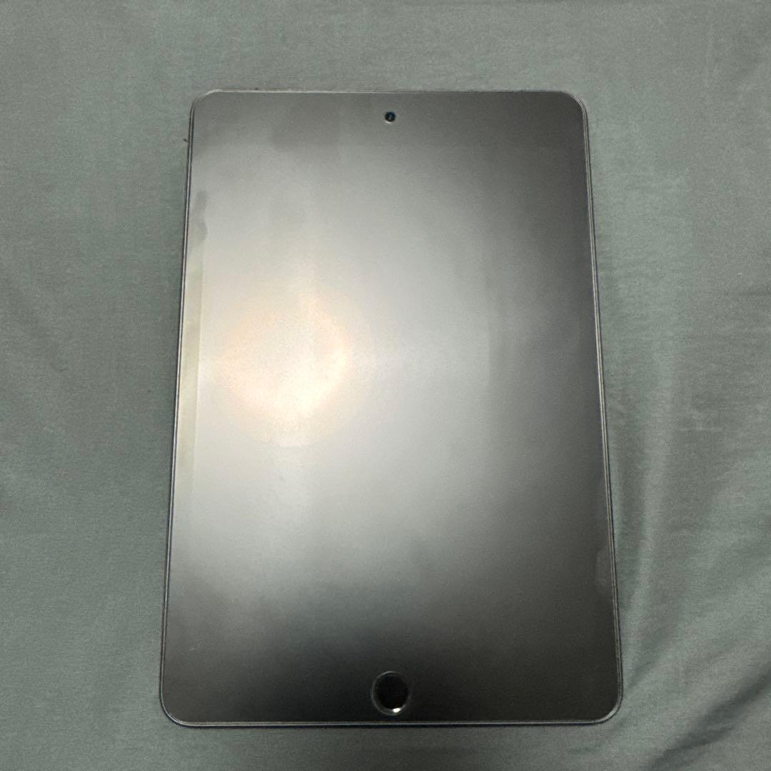 iPad mini 第5世代　グレー　64GB