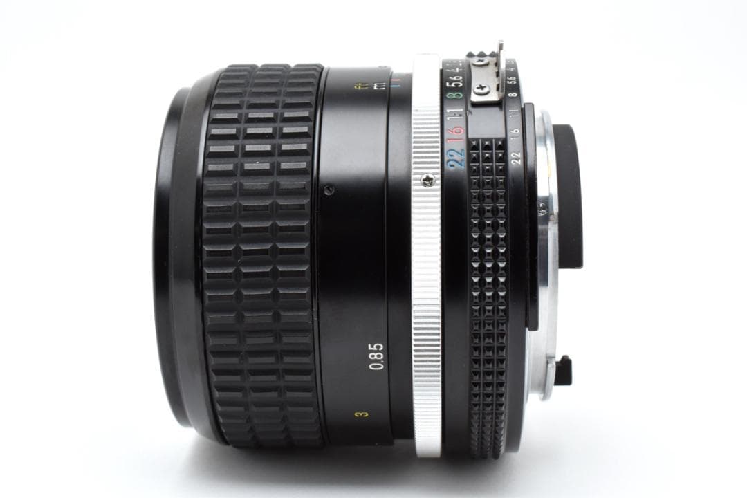 【美品】Nikon ニコン Ai 85mm F2 レンズ #427
