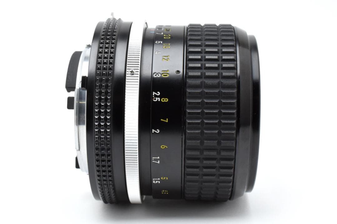 【美品】Nikon ニコン Ai 85mm F2 レンズ #427