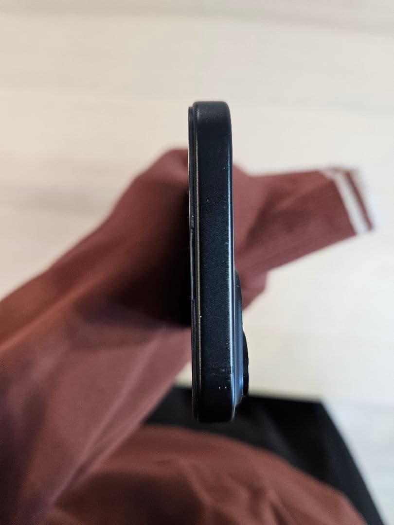 iPhone 15 128GB SIMフリー マジックジョンフィルム付き