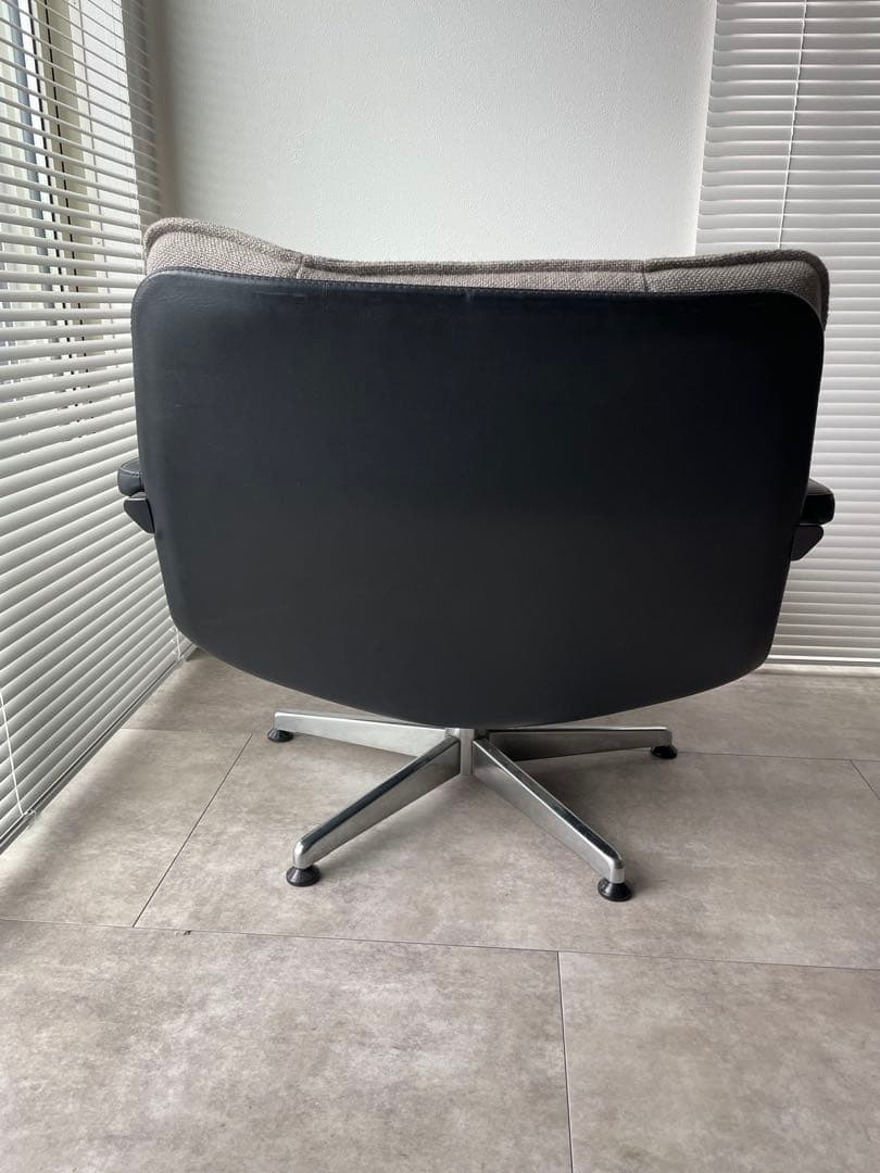 ラウンジチェア　ミッドセンチュリー　ビンテージチェア　モダン