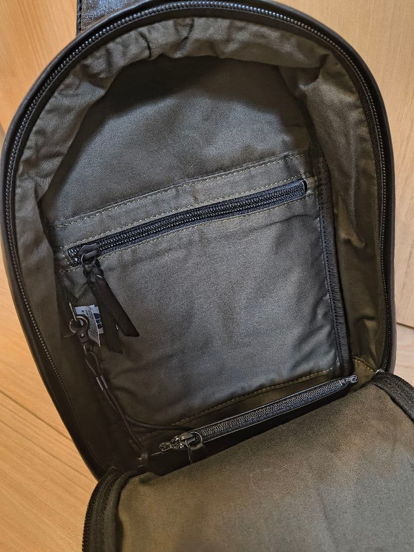 PORTER(ポーター) フランク馬革 スリングショルダーバッグ