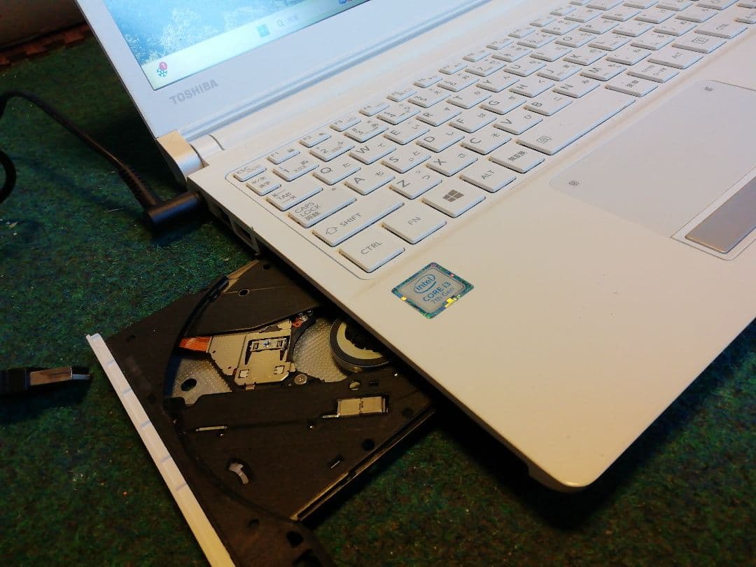 Windowsノート本体 Toshiba RX73/VBP i5 16GB 256SSD Wi11Pro