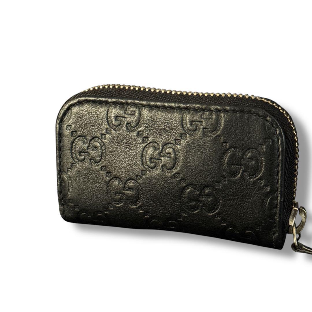 グッチ　ケース　ラウンドファスナー　シマ　小銭入れ　GG柄　レザー　黒