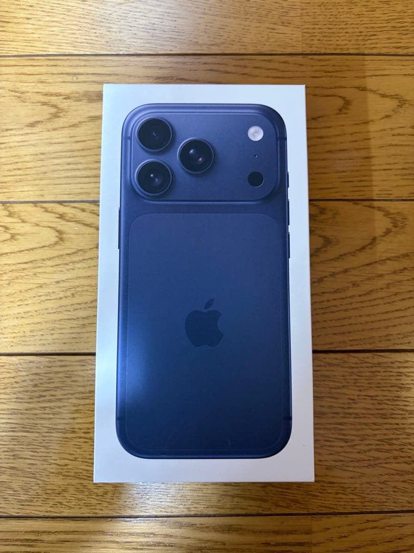 iPhone17pro 極美品　ケースフィルムセット