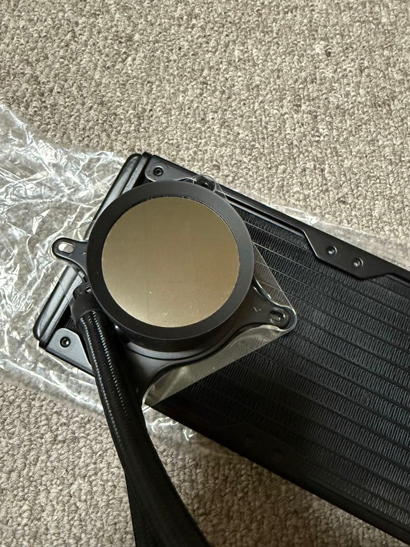 NZXT Kraken 240 RGB 水冷クーラー