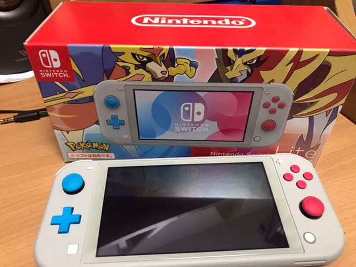 Nintendo Switch LITEあつまれどうぶつの森ポケモンシールドなど