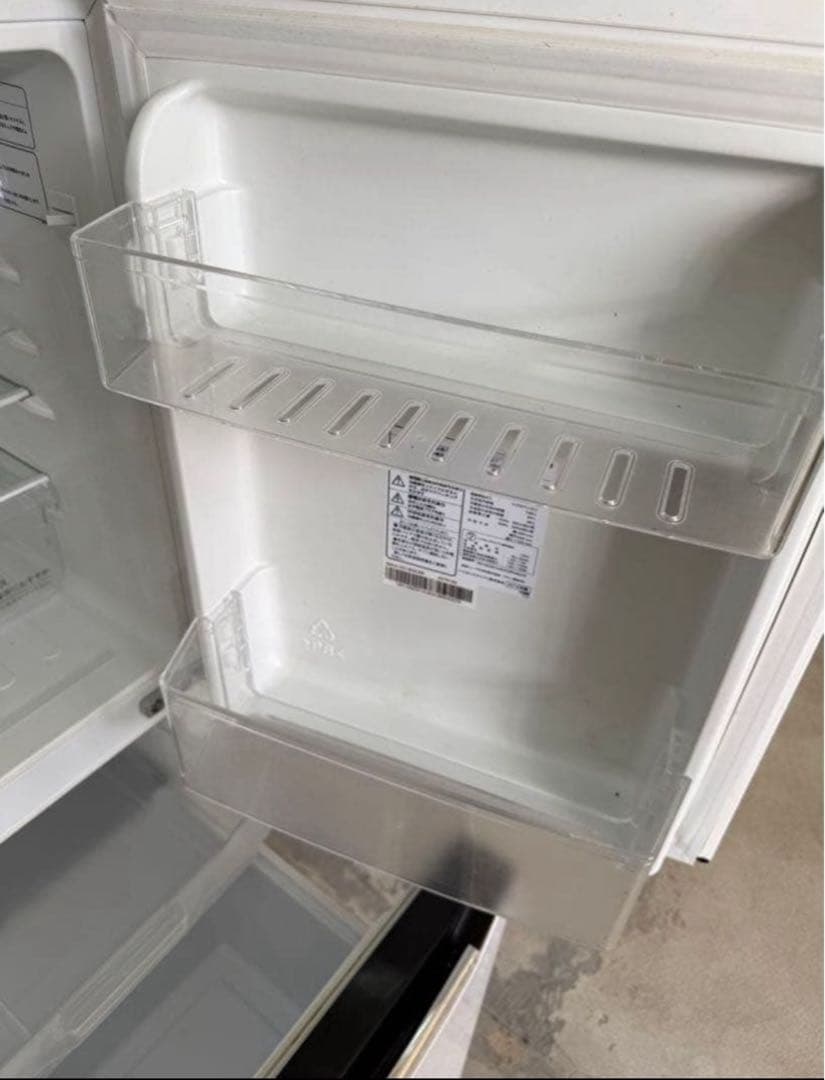 2018年式 130L Hisense 冷凍冷蔵庫 HR-D1302