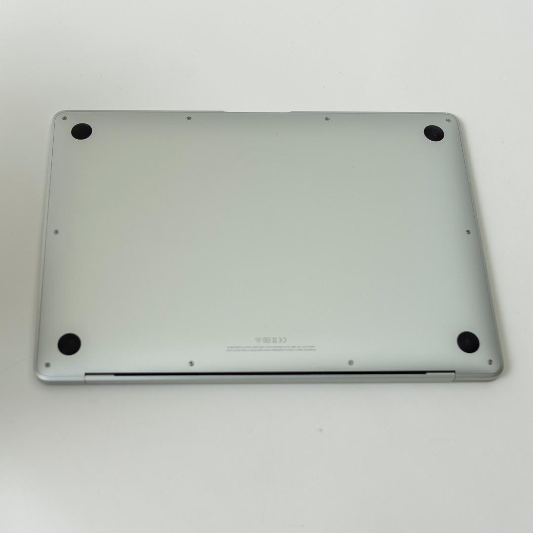 Apple Mac book M1 Air 2020 256GB 本体箱付