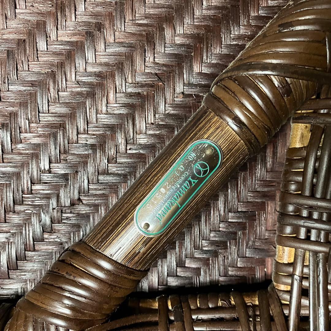 ヤマカワラタン　高級　ロッキングチェア