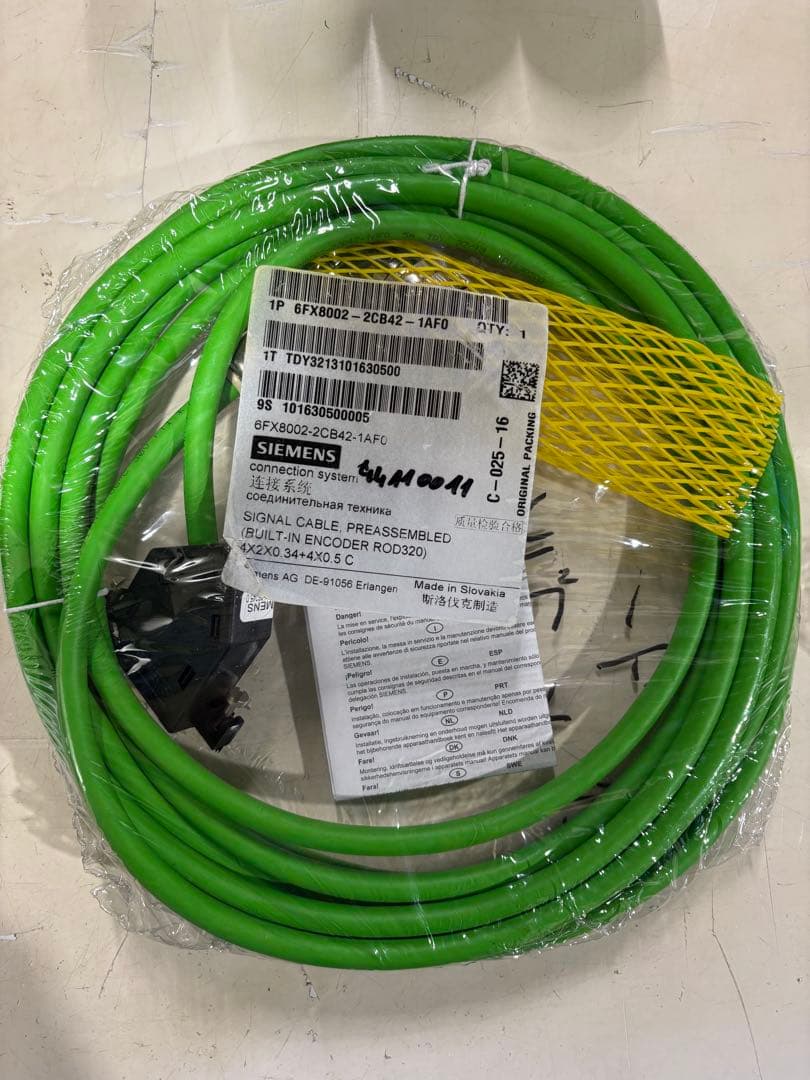 SIEMENS デジタルケーブル 6XV8002-2CB42-1AF0