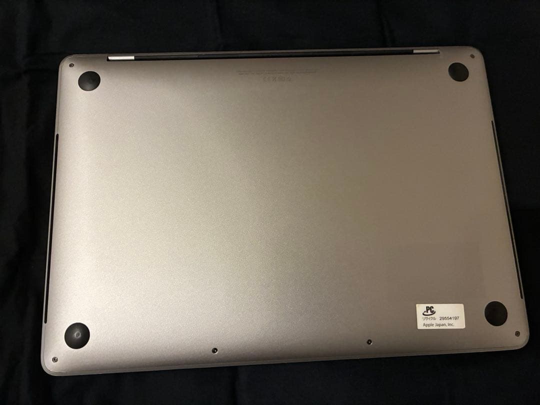 MacbookPro 2020 13インチ i7 32GB 512GB USキー