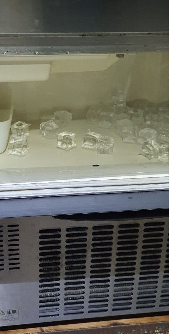 三洋全自動製氷機　SIM-S48A