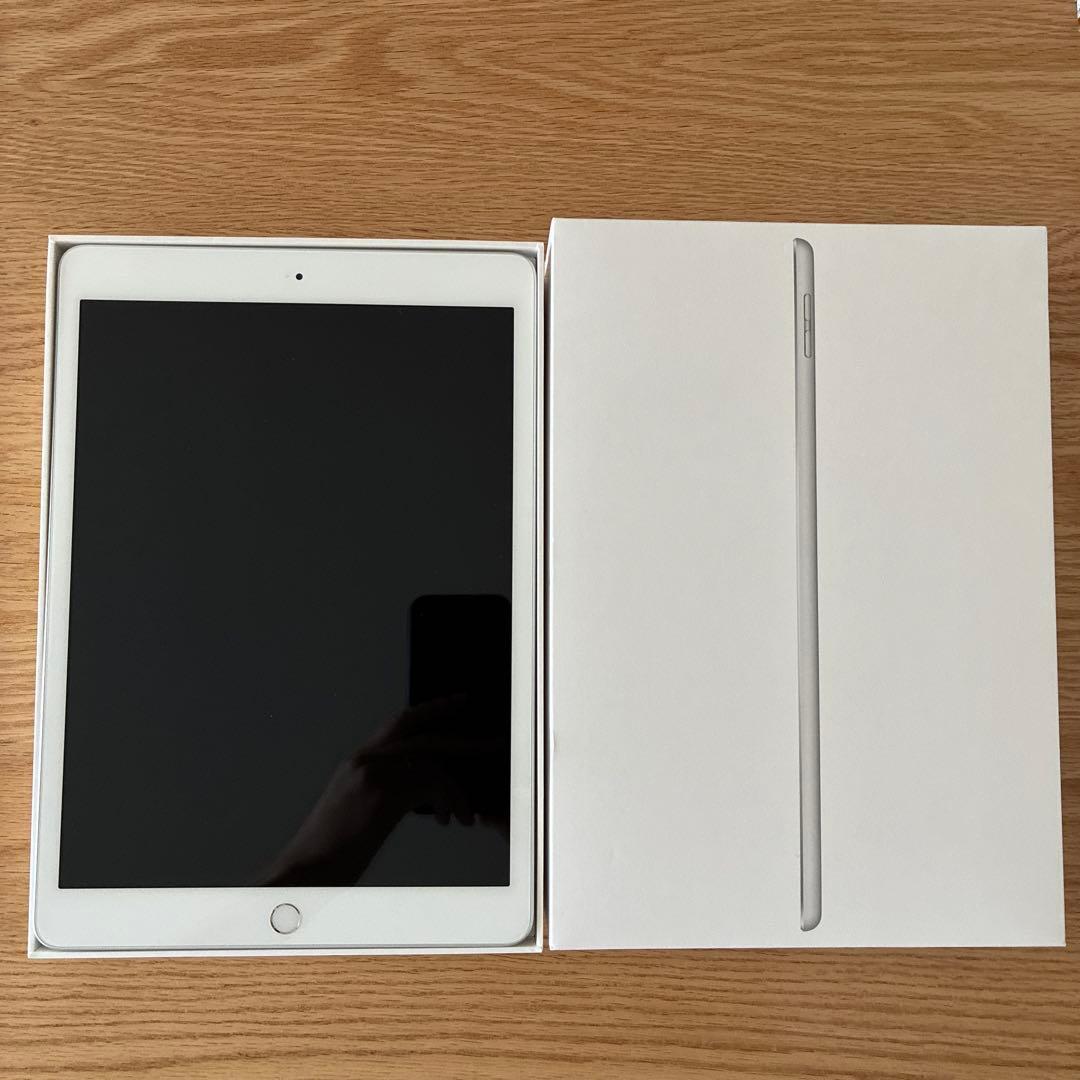 Apple iPad ホワイト 本体