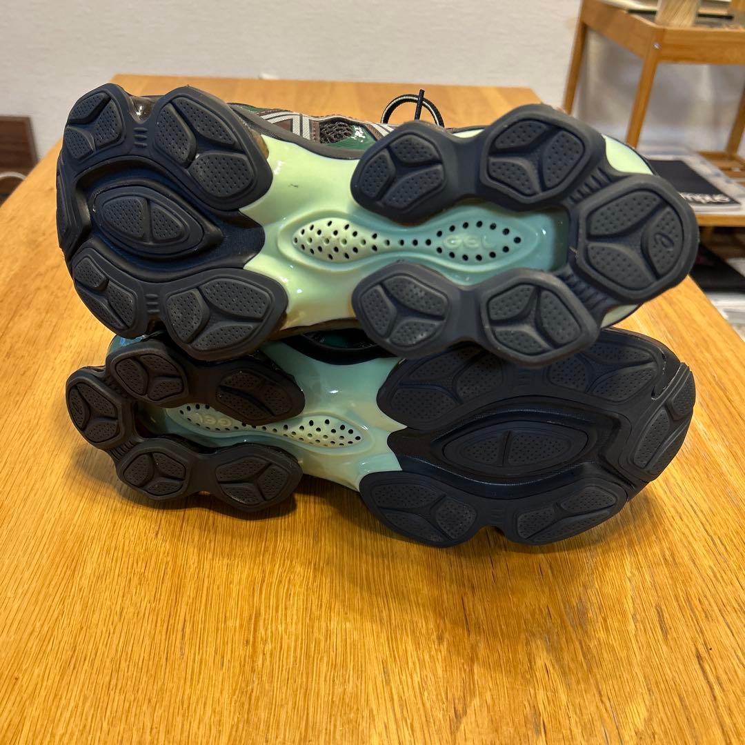 靴 GEL-QUANTUM KINETIC28cm