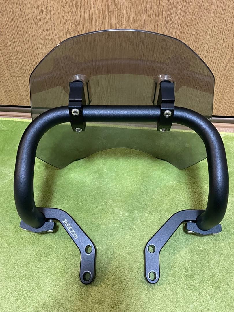 ZETA ジータ　ショートシールド スモーク セロー