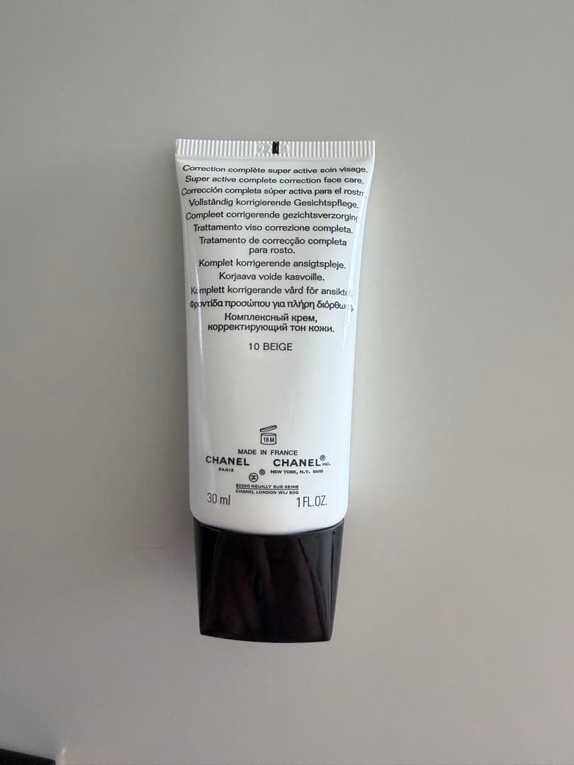 シャネル　CCクリーム　10 BEIGE