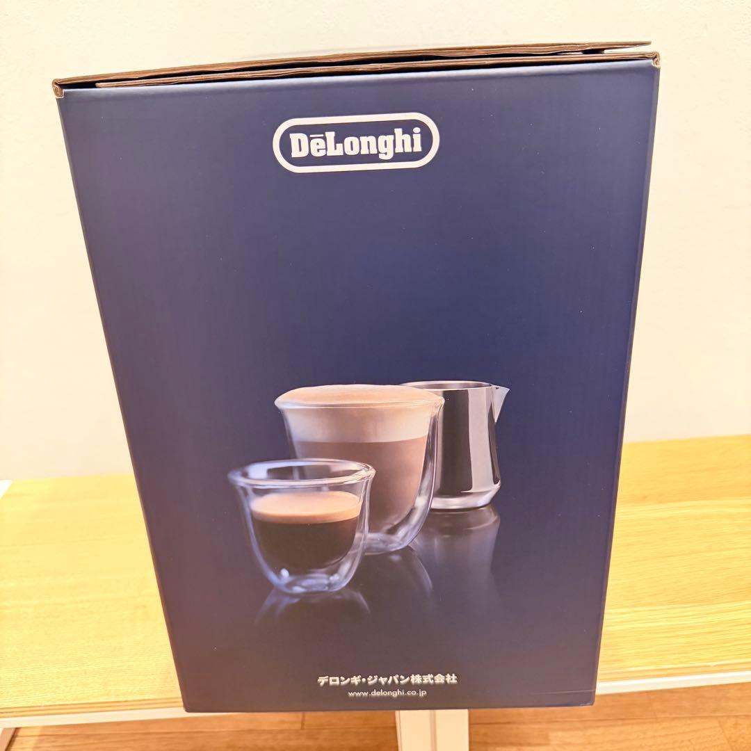 DeLonghi エスプレッソ・カプチーノメーカー ECP3220J-W