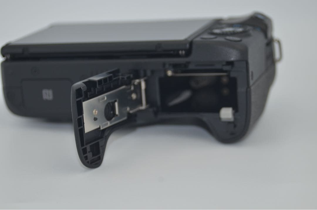 CANON EOSM3 レンズキット