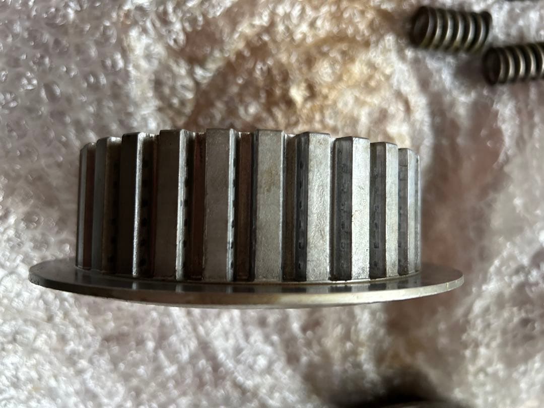 Z400FX純正クラッチハウジングセット