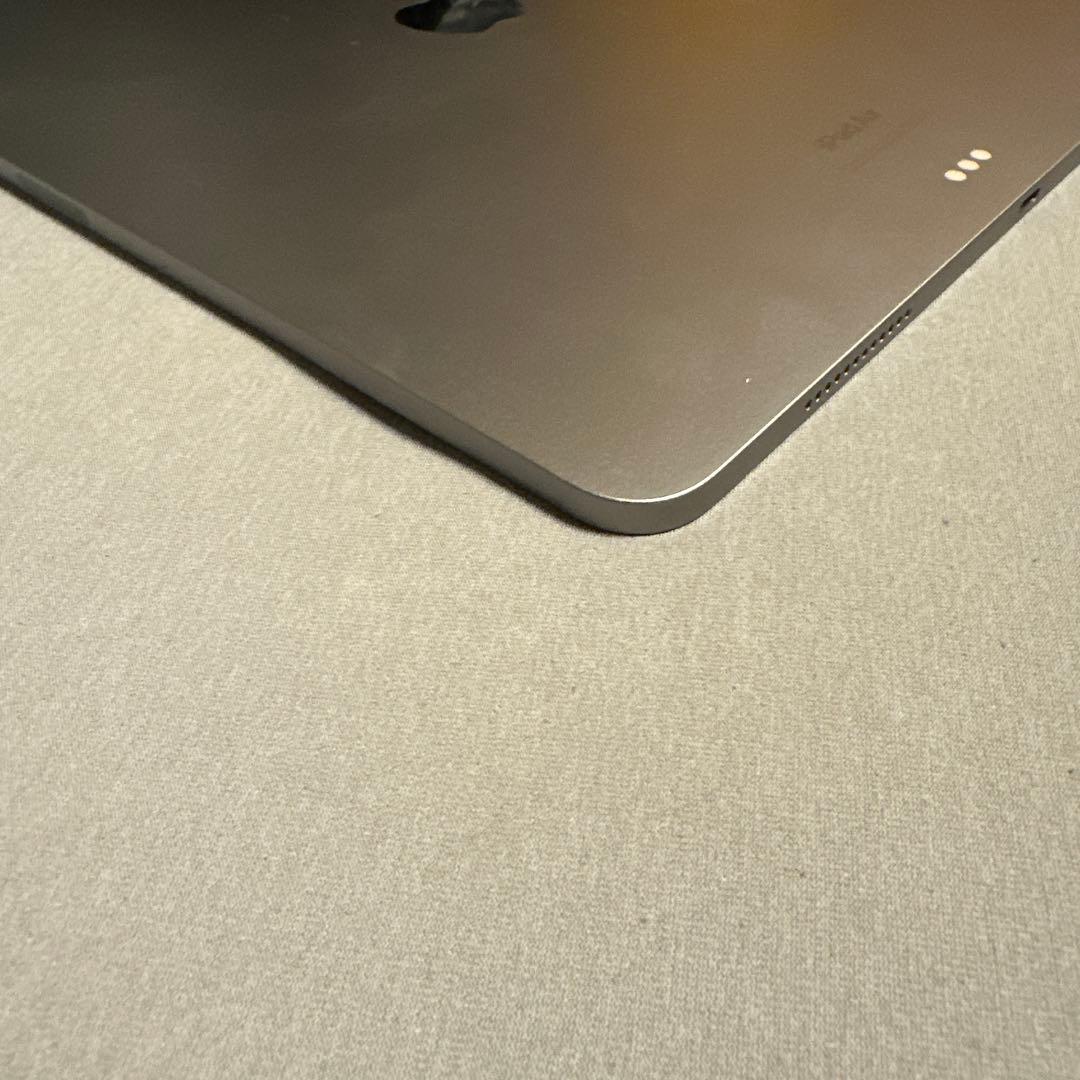 iPad Air 13インチ バッテリー100% Wi-Fi 128GB 3