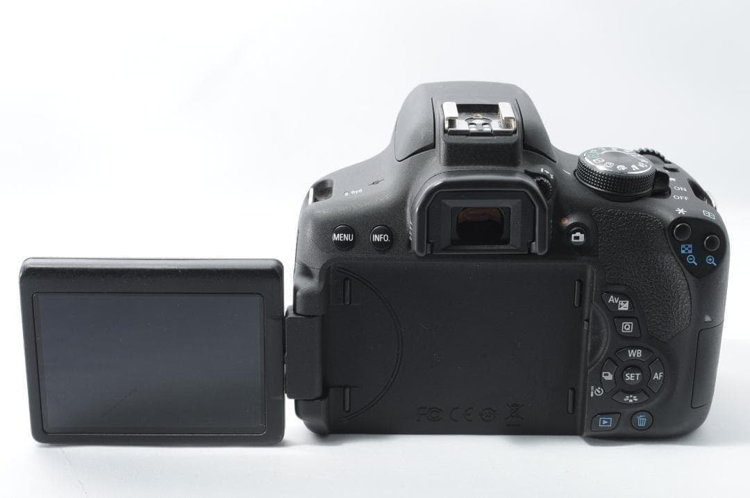 家族も風景写真も綺麗に❗️Canon Kiss X8i✨Wi-Fiでスマホに転送