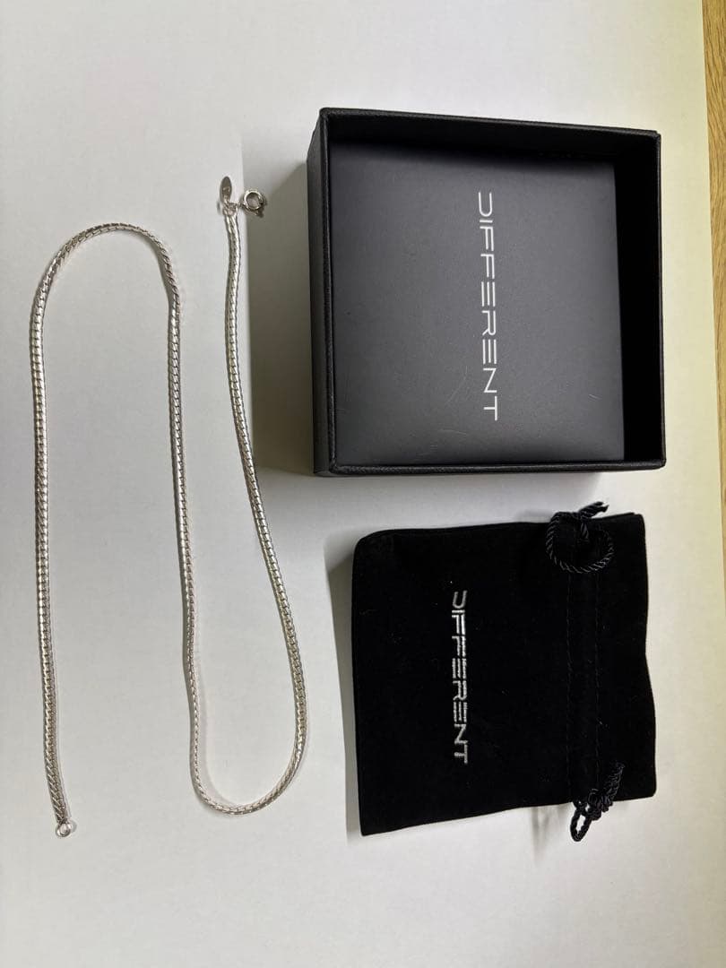 【訳アリ・破格】DIFFERENT NECKLACE PREMIUM 53cm