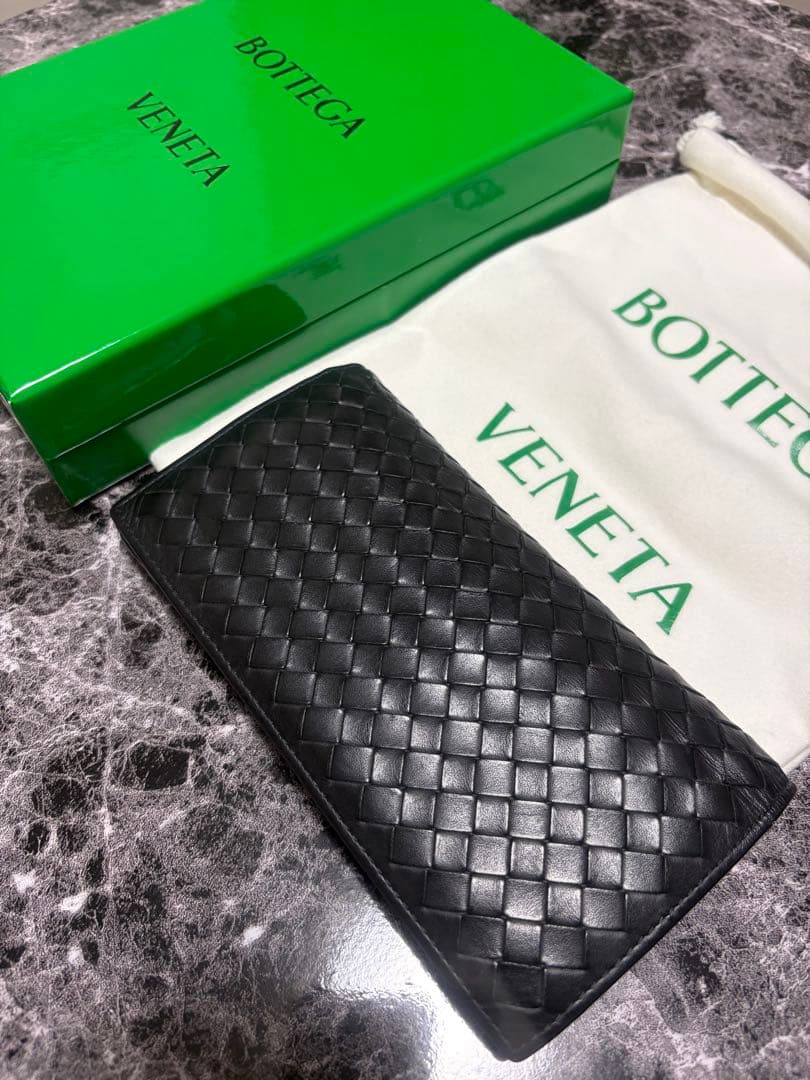 Bottega Veneta 長財布 黒 レザー