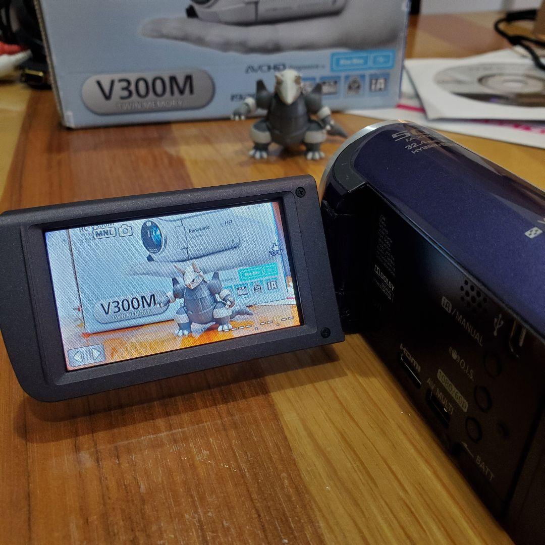 Panasonic　ビデオカメラ　HC-V300M　デジタルハイビジョン