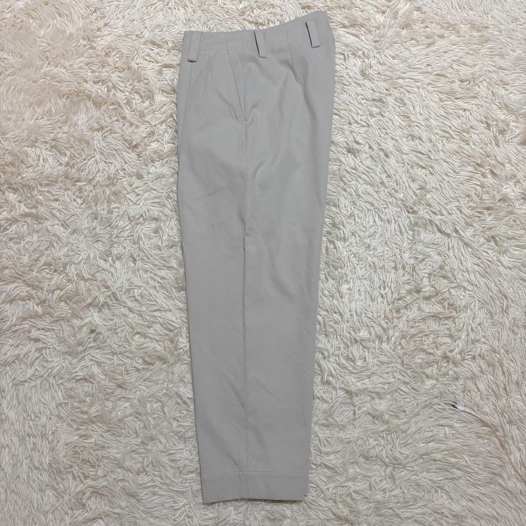 美品24SS MARGARETHOWELL コットン カービー テーパードパンツ