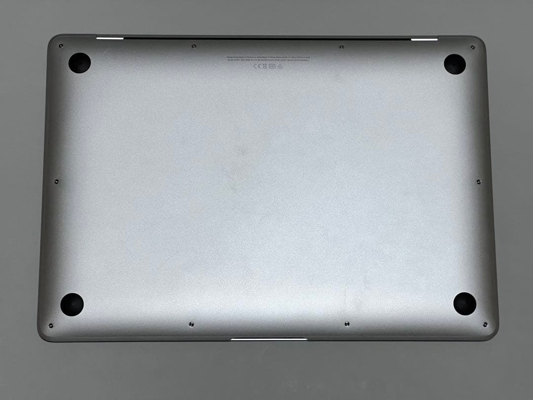 MacBook本体 Apple MacBook Air M1 2020 8GB, 256GB