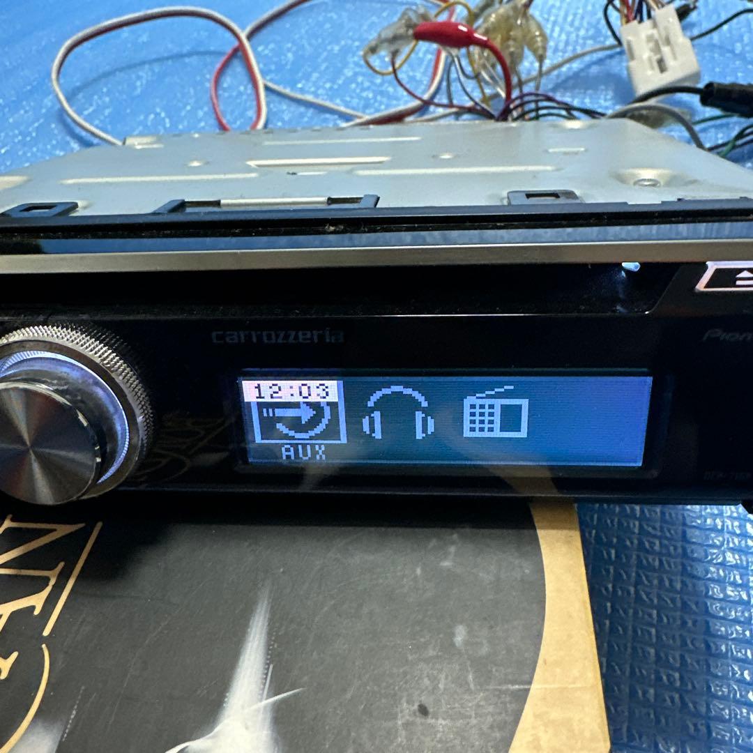 Pioneer DEH-7100 カーオーディオ
