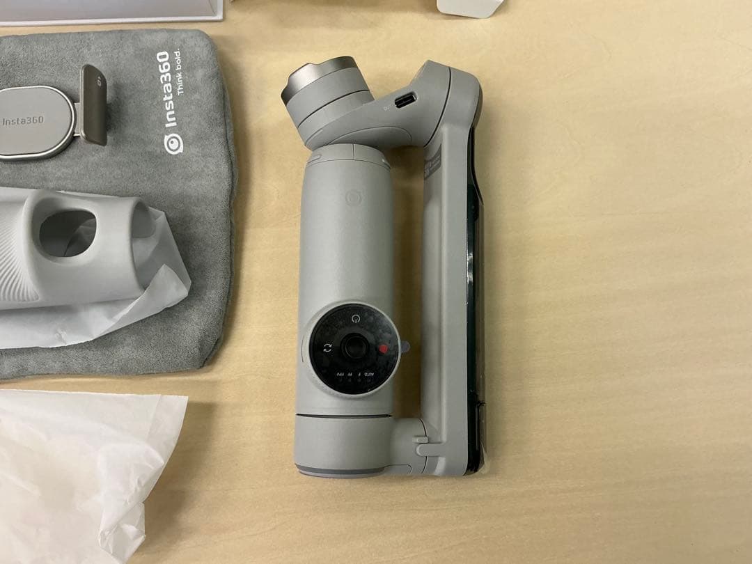【美品】Insta360 Flow Pro ストーングレー