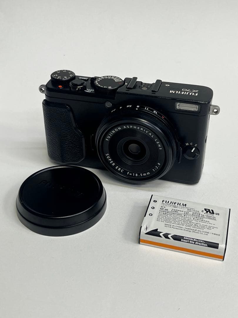 Fujifilm X70 ブラック