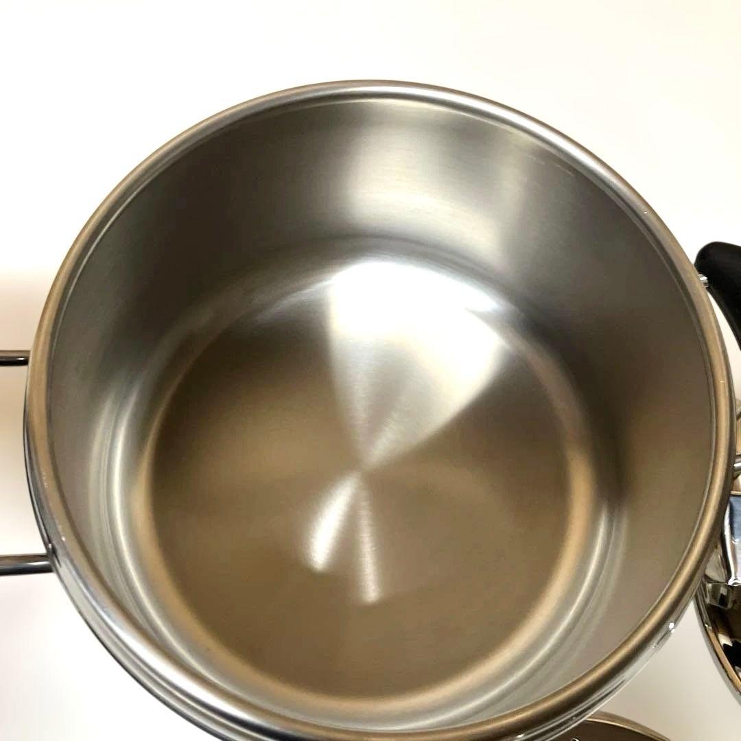 ESH013【未使用品】ステンレス 圧力鍋（Lagostina ）