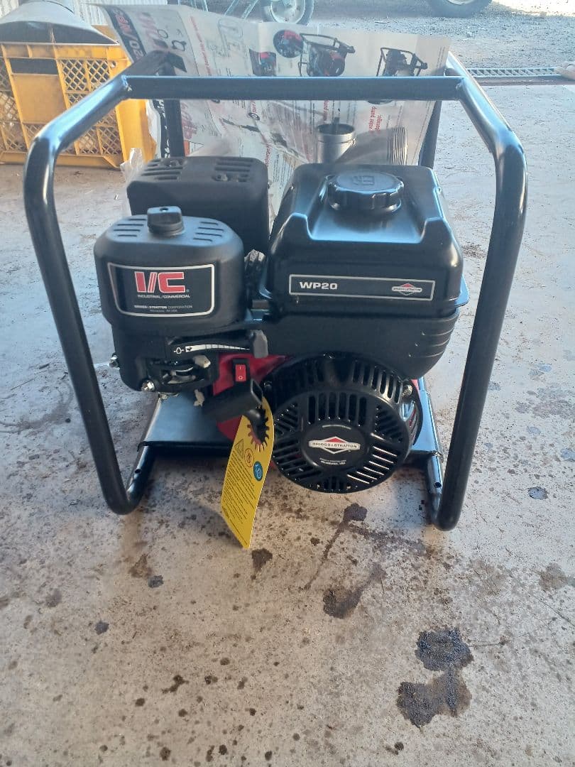 t*6様 新品未使用BRIGGS&STRATTON　2インチエンジンポンプ WP