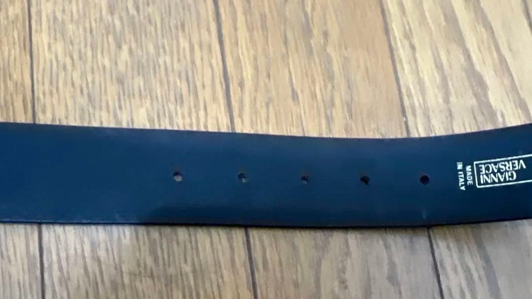 Gianni Versace ジャンニヴェルサーチ　レザーベルト