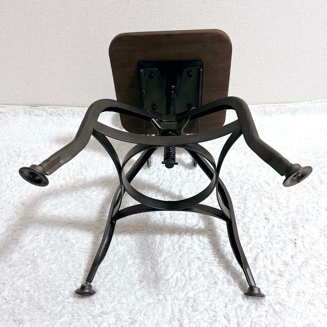 美品✨インダストリアルカウンターチェア　高さ調節可　アンティーク回転椅子　工業系