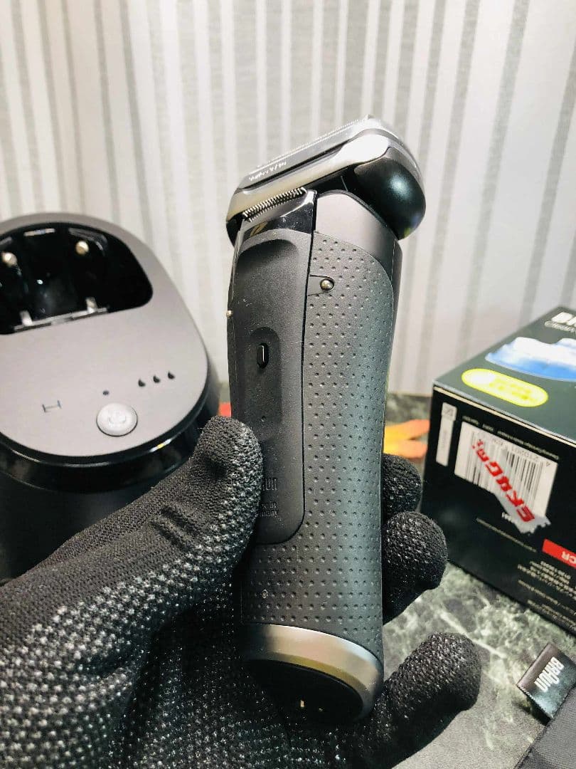 【美品】BRAUN シリーズ9 Pro 9450cc -Vメンズ電気シェーバー