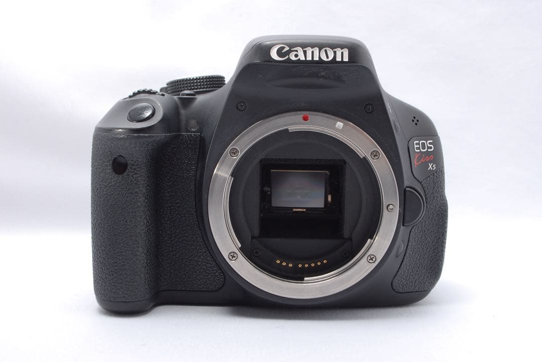 ✨一眼レフデビューに✨Canon Kiss X5✨手ぶれ補正レンズ✨自撮りOK