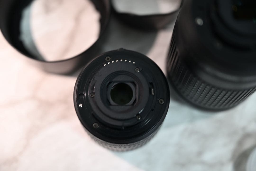 K*o様 Nikon D5600 VR ダブルズームキット (美品)