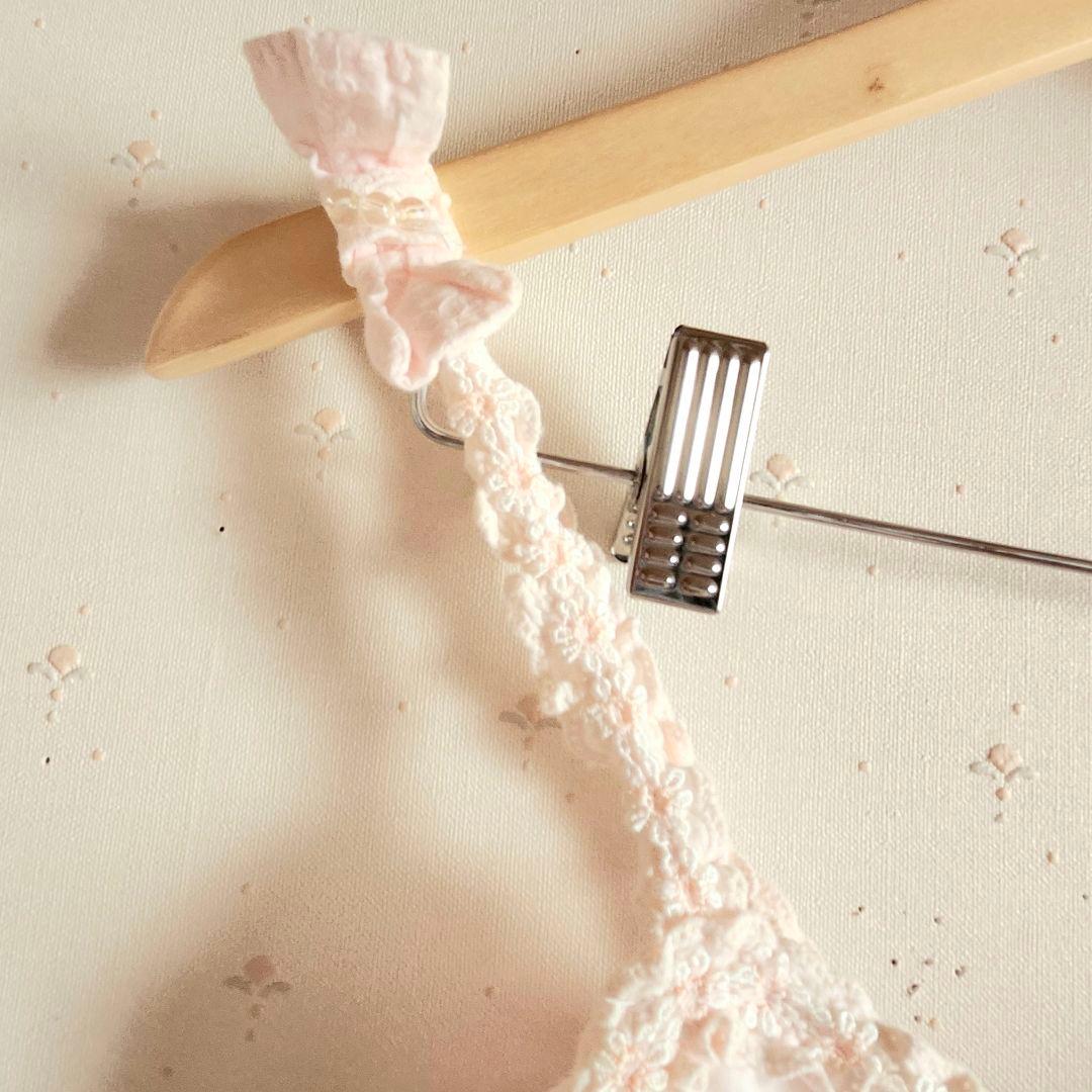 リズリサ　肩リボンフラワー刺繍　キャミソール　ピンク LIZLISA