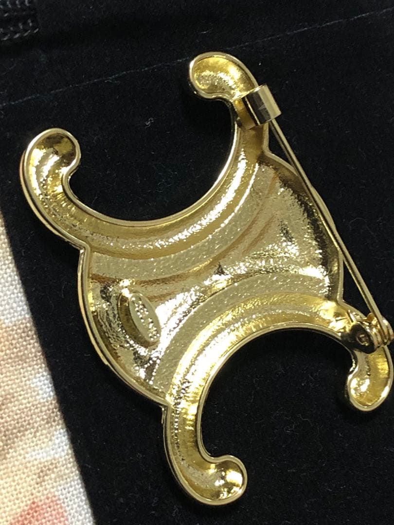 セリーヌオーナメントブローチ