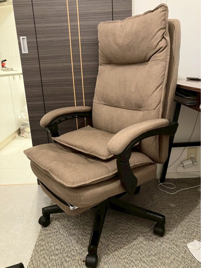 Eeasky SKYE デスクチェア 伸縮可能のオットマン ゲーム用チェア